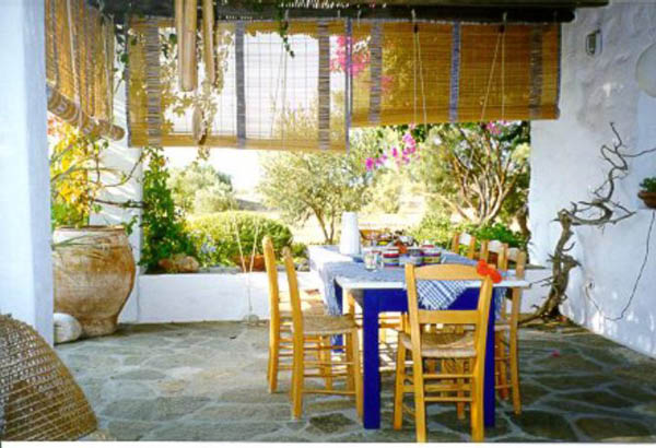 GianniDiningroomparos3c51301d21